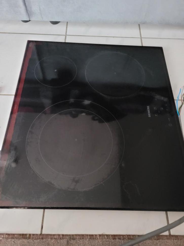 Plaque de cuisson vitrocéramique Siemens, Electroménager, Tables de cuisson, Enlèvement ou Envoi