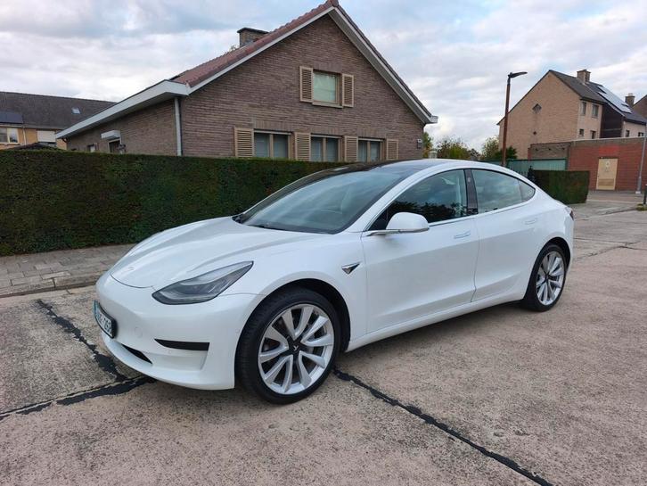 Tesla Model 3 SR+ * Autopilot * SoH: 88,81% * incl btw, Auto's, Tesla, Particulier, Model 3, 360° camera, ABS, Achteruitrijcamera