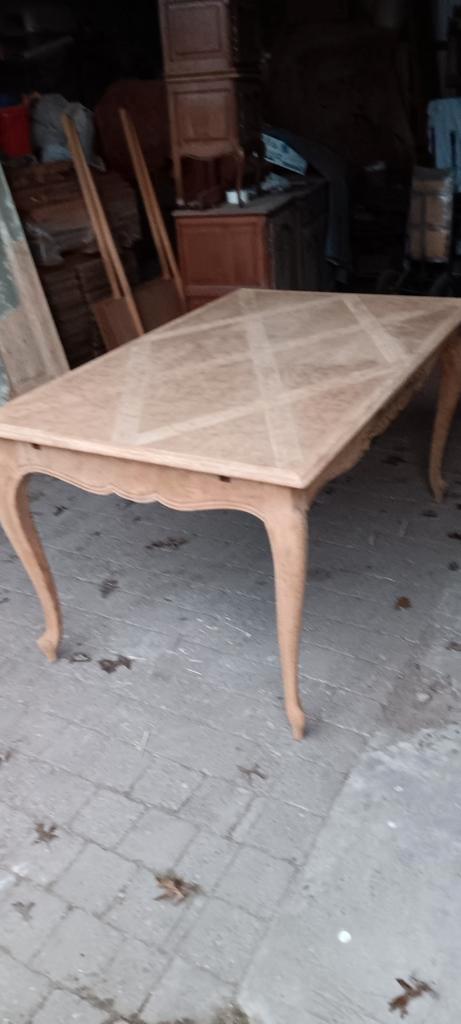 Luchtgegomde tafel louis XV., Antiek en Kunst, Antiek | Meubels | Tafels, Ophalen
