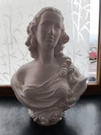 Buste de femme
