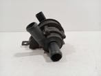 WATERPOMP Skoda Yeti (5LAC) (01-2009/12-2017) (30950000), Gebruikt, Skoda