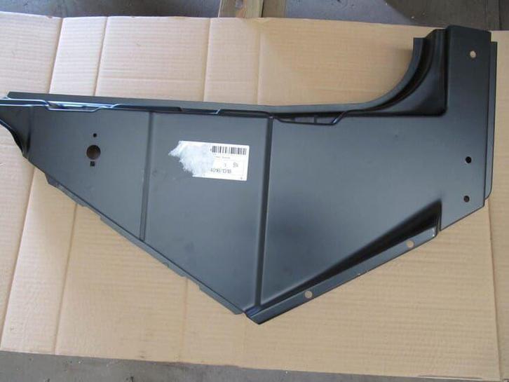 Plaatwerk links tussen voorspatbord en voordeur W460-W463, Auto-onderdelen, Carrosserie, Nieuw, Ophalen of Verzenden