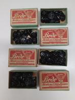 BODO : 4 antieke doosjes met drukknopen, Ophalen of Verzenden