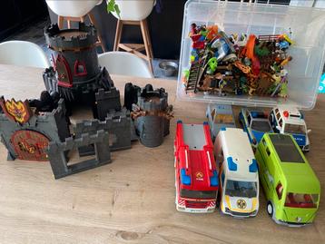 Groot lot playmobil beschikbaar voor biedingen