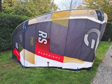 Eleveight rs pro 2025 10m kite beschikbaar voor biedingen