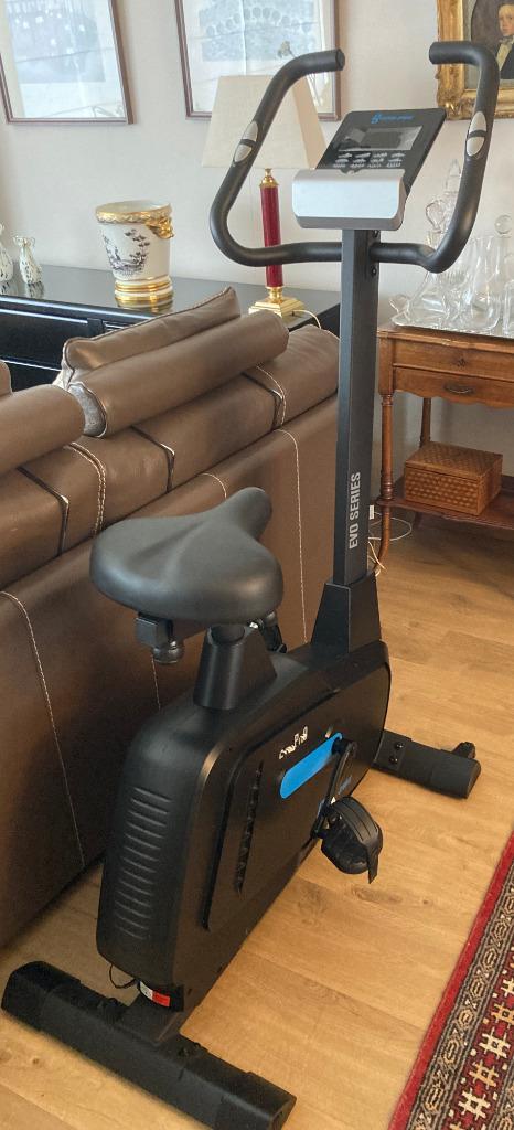 CARDIO BIKE Capital Sports Evo Pro Cardiobike - Hometrainer, Sport en Fitness, Fitnessapparatuur, Zo goed als nieuw, Hometrainer