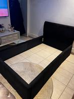 Gewatteerd bed, Matelassé, Gebruikt, 140 cm, Zwart