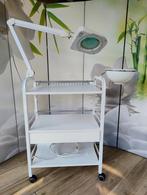 Pedicure roltafel met loeplamp en toebehoren, Ophalen