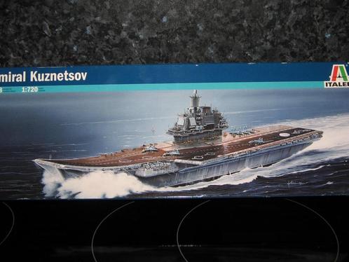 lot bouwdozen van 5 vliegdekschepen, Hobby en Vrije tijd, Modelbouw | Boten en Schepen, Nieuw, Italeri, Ophalen of Verzenden