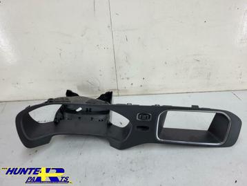 Dashboard afdekking Volvo V40 II 2.0 D4 ('12-'19) 31389535 beschikbaar voor biedingen