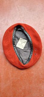 Duitse rode baret, Verzamelen, Ophalen