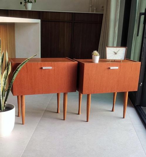 Prachtige set XL vintage teakhouten nachtkastjes, Huis en Inrichting, Slaapkamer | Nachtkastjes, Zo goed als nieuw, Hout, Ophalen of Verzenden
