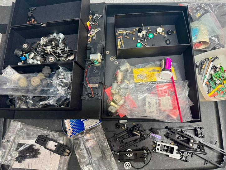 Slot Racing onderdelenpartij, Kinderen en Baby's, Speelgoed | Racebanen, Gebruikt, Onderdelen, Carrera, Ophalen of Verzenden