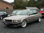 BMW 735 Benzine Manueel NIEUW STAAT Opendak Airco *, Auto's, 210 pk, Zwart, Beige, Leder