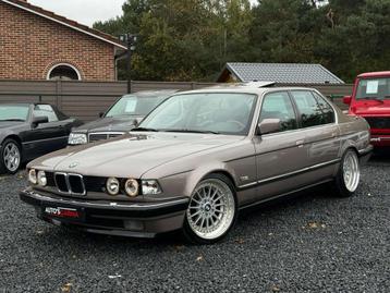BMW 735 Benzine Manueel NIEUW STAAT Opendak Airco * beschikbaar voor biedingen