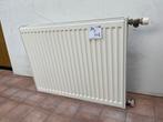 2 radiatoren (2 x 40€) of (verkoop per stuk)  Incl. ophangb., Doe-het-zelf en Bouw, Ophalen, Zo goed als nieuw