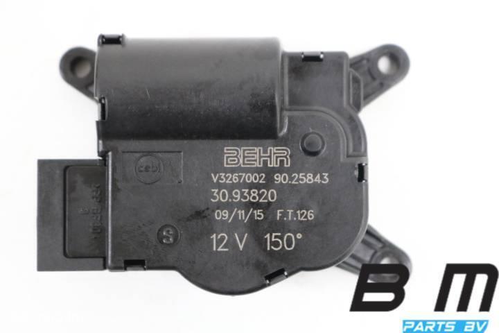 Kachelstelmotor Seat Ibiza 6J BEHR V3267002 FT126, Auto-onderdelen, Airco en Verwarming, Gebruikt