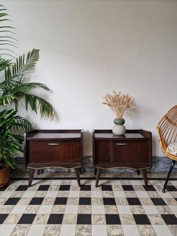 Vintage sixties nachtkastjes | midcentury kastjes | retro beschikbaar voor biedingen