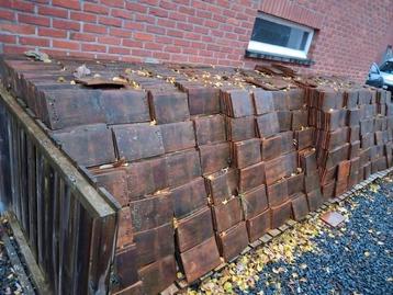 Tegelpannen in goede staat, +- 10.000 stuks, Doe-het-zelf en Bouw, Ophalen of Verzenden, Zo goed als nieuw, Overige typen