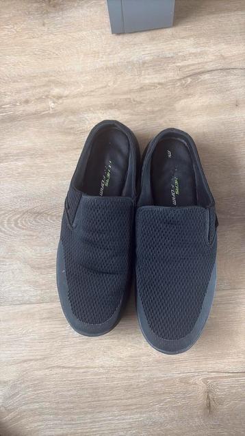 Skechers memory foan beschikbaar voor biedingen