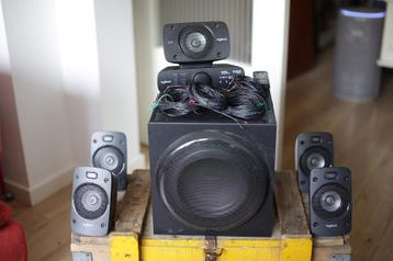 Ensemble Logitech Z906 5.1 Surround Sound 500W beschikbaar voor biedingen