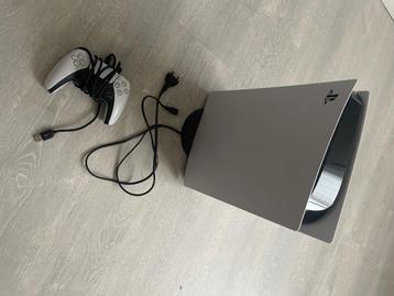 PlayStation 5 digital +  met bakje zo goed als nieuw  beschikbaar voor biedingen