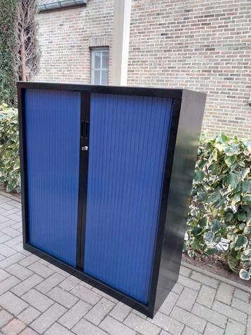 Ronal roldeurkasten beschikbaar voor biedingen