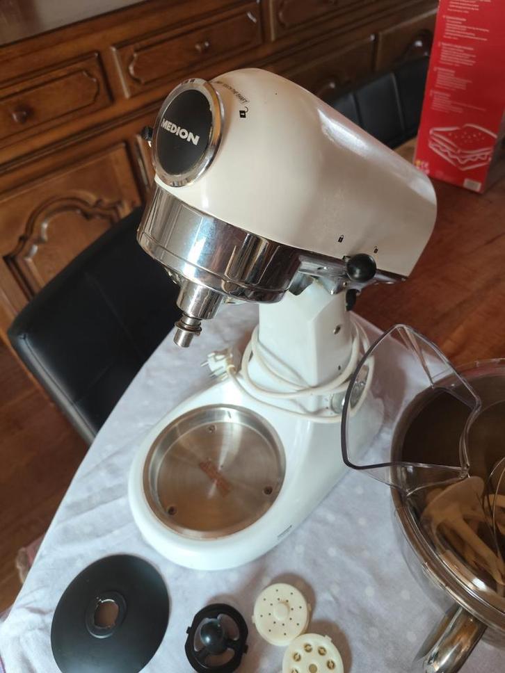 Keukenrobot Medion, met vleesmolen, zware kwaliteit. Nieuw., Huis en Inrichting, Keuken | Keukenbenodigdheden, Nieuw, Ophalen