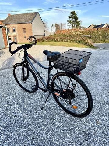 Vélo VTC adulte décathlon Riverside 900 taille M beschikbaar voor biedingen