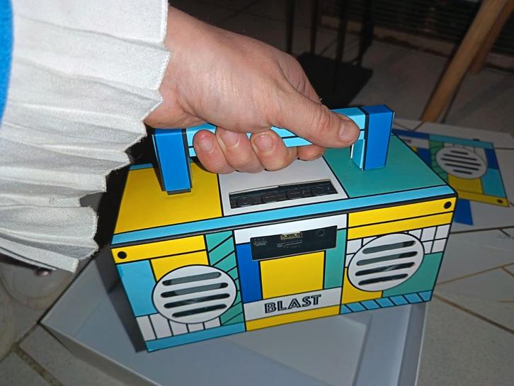 Zeldzame uitvoering van Bluetooth Speaker BLAST van Abstract, Audio, Tv en Foto, Luidsprekerboxen, Nieuw, Front, Rear of Stereo speakers