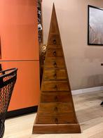 Pyramide houten kast met laden, Ophalen, Gebruikt, En très bon état.