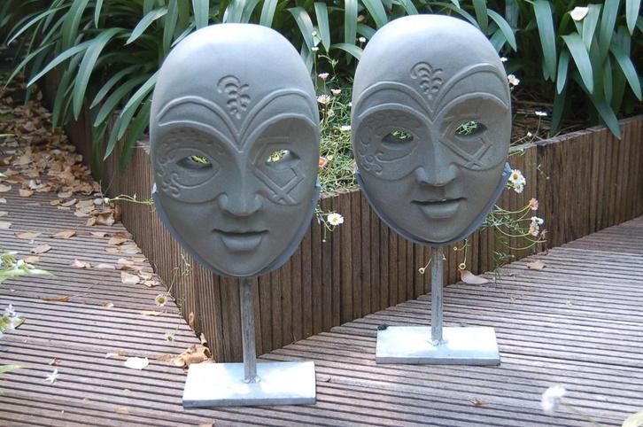 marmer beelden op steun tuinbeeld uniek handgemaakt NIEUW, Antiek en Kunst, Kunst | Beelden en Houtsnijwerken, Ophalen of Verzenden