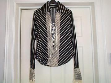 Prachtige blouse met kant Maglia M beschikbaar voor biedingen
