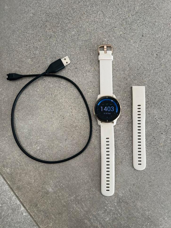 Garmin Venu 2S, Handtassen en Accessoires, Smartwatches, Zo goed als nieuw, Android, Wit, Slaap, Waterdicht, Ophalen of Verzenden