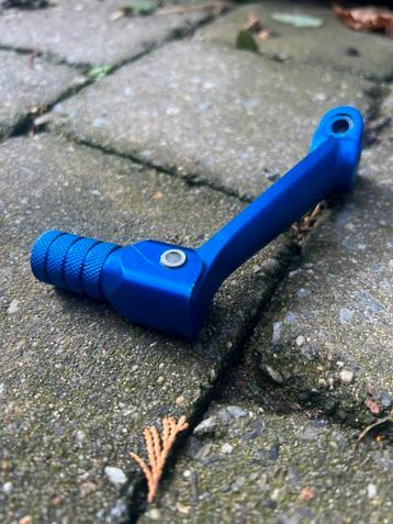 gloednieuw schakelpootje beschikbaar voor biedingen