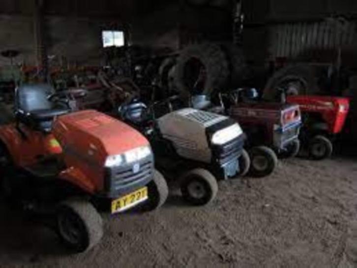 gezocht defecte zitmaaier alles is welkom, Tuin en Terras, Robotmaaiers, Ophalen