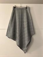 NA-KD zwart-witte asymmetrische rok, Kleding | Dames, Zwart, Na-kd, Ophalen of Verzenden, Zo goed als nieuw