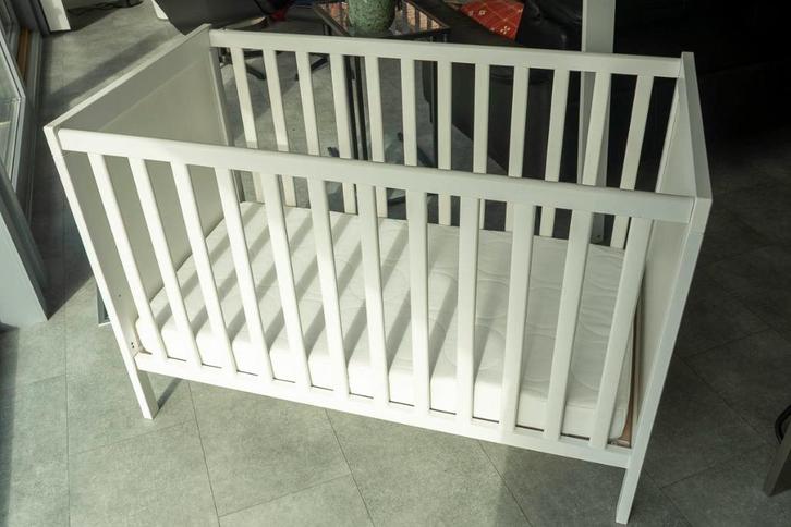 Babybed 60x120 cm, Enfants & Bébés, Berceaux & Lits, Utilisé, Lit, Enlèvement