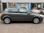 Opel Astra 1.4 Benzine 124.000 km’s navi airco, 4 cilinders, 1396 cc, Leder en Stof, Bedrijf