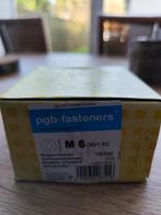 Pucks, Ophalen of Verzenden