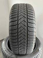 PIRELLI 235/45/R20 WINTERBANDEN WEINIG GEBRUIKT, Auto-onderdelen, Banden en Velgen, Ophalen, Gebruikt, Banden en Velgen, 235 mm