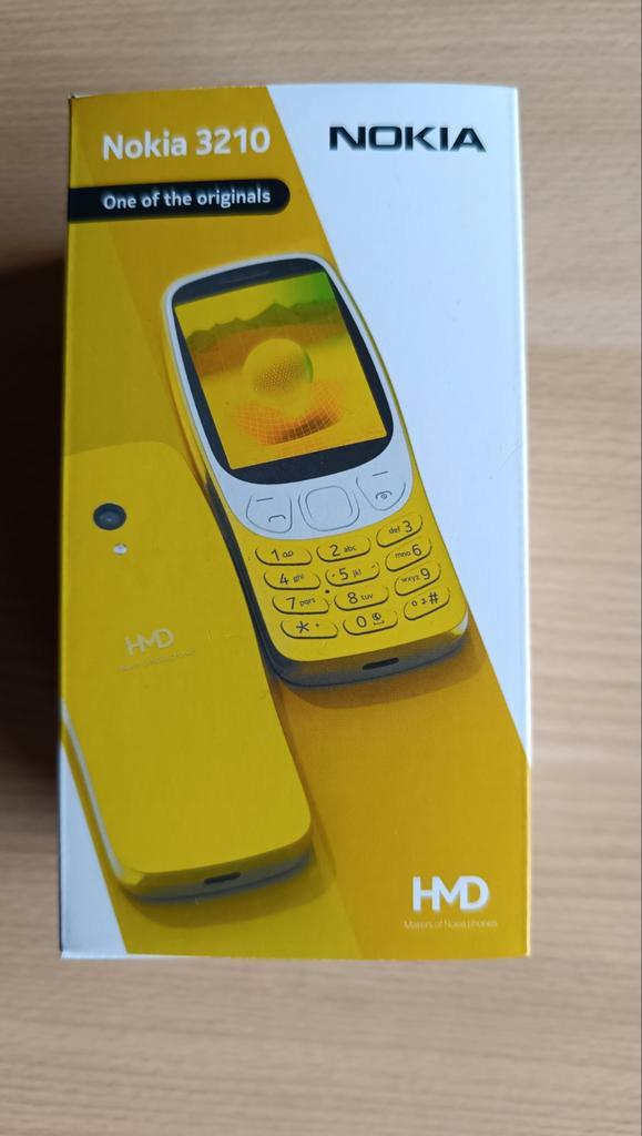HMD Nokia 3210 (2024), Telecommunicatie, Mobiele telefoons | Nokia, Nieuw, Minder dan 3 megapixel, Zwart, Ophalen