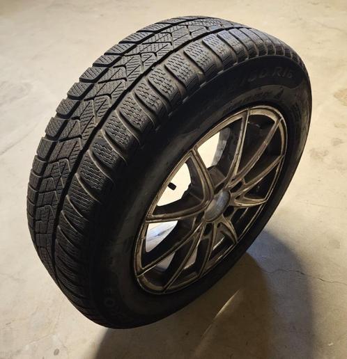 MERCEDES 4 JANTES + PNEUS PIRELLI HIVER, Auto-onderdelen, Banden en Velgen, Banden en Velgen, Winterbanden, 16 inch, 205 mm, Personenwagen