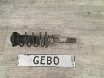 SCHOKBREKER LINKS VOOR Volkswagen Golf VI (5K1) beschikbaar voor biedingen