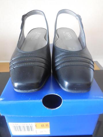 Schoenen maat 38.5, ANDERE, Schoenen met lage hakken, Zwart, Ophalen of Verzenden