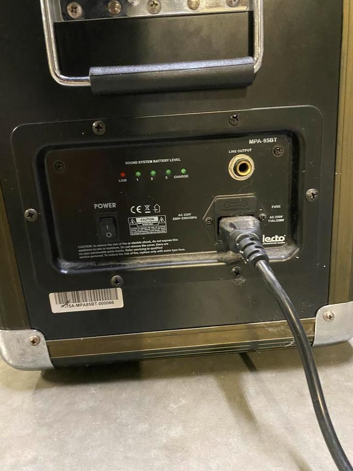 Alecto wireless bluetooth speaker (USB/micro input), TV, Hi-fi & Vidéo, Enceintes, Comme neuf, Enlèvement ou Envoi