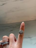 Zilveren ring met steentjes, Handtassen en Accessoires, Ringen, Ophalen of Verzenden, Kleiner dan 17, Zo goed als nieuw, Zilver