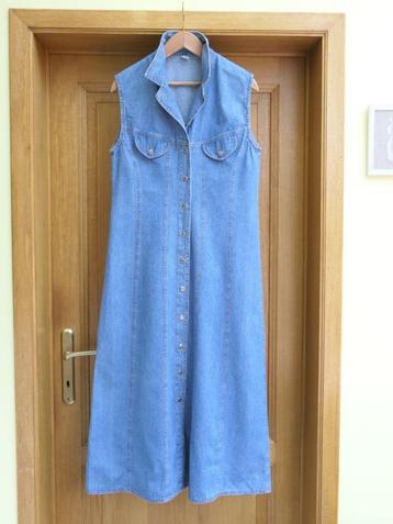 Robe en jean Scapa, Enlèvement