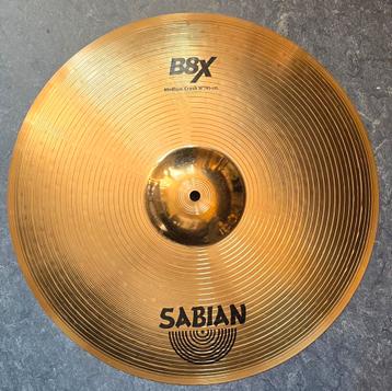 Sabian 18" B8X Medium Crash, Enlèvement ou Envoi, Comme neuf