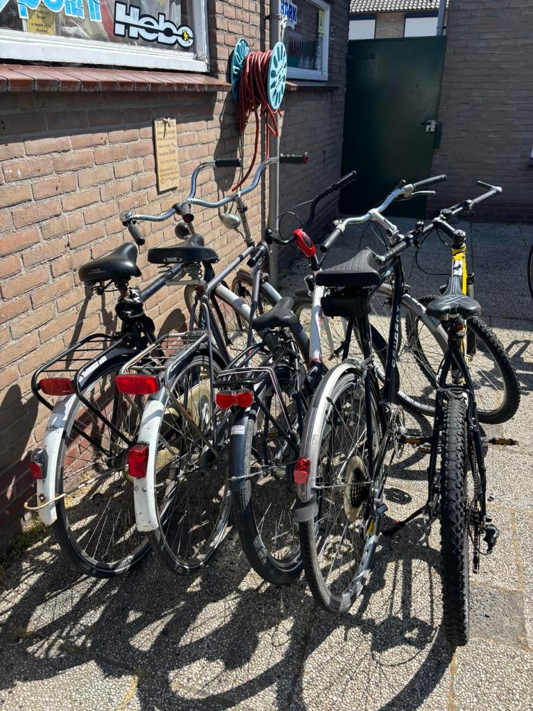 5x fietsen partij, Ophalen, Zo goed als nieuw